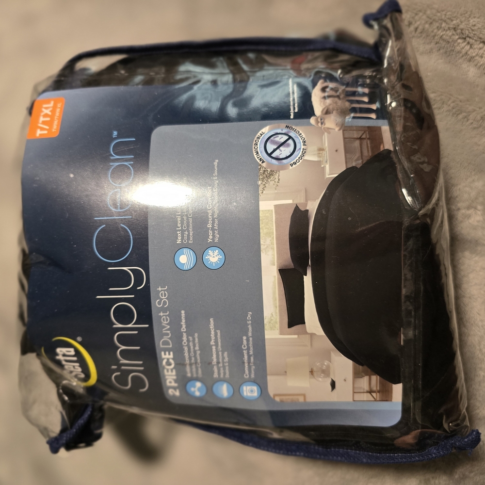 Simply Clean Twin XL Duvet Set